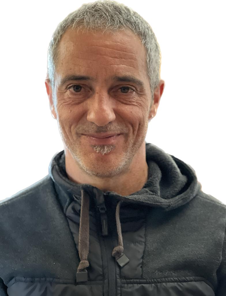 Docente Eduardo Álvarez Campos